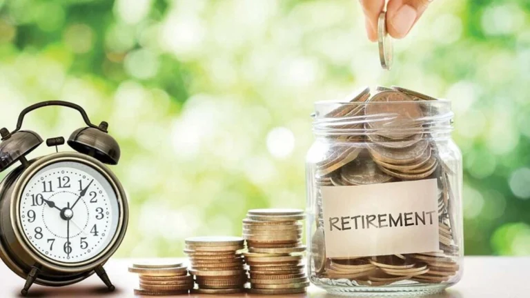 How Much Should You Save Monthly for Retirement?